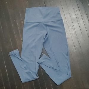 BNWOT Lulu Align pants